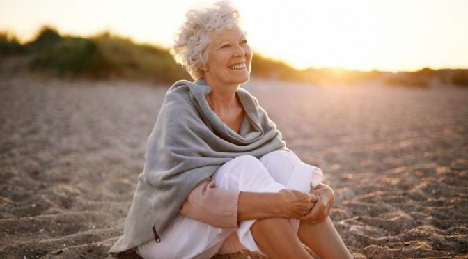 8 atitudes que ajudam a ter longevidade, mas adotamos menos ao envelhecer